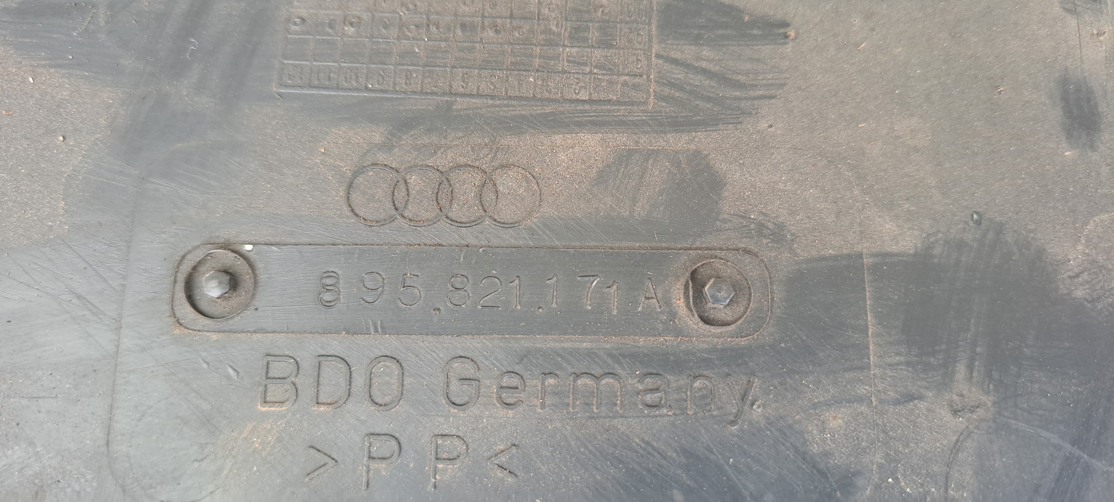 Radhausschale 895821171A